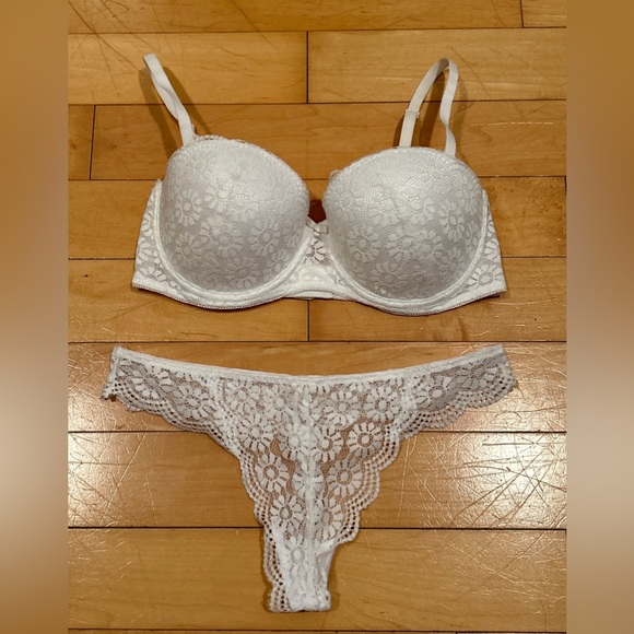 Primark Intimates & Sleepwear Primark 34d Xs Thong White Lace